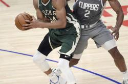 YABO-关于Ning在雄鹿比赛中险胜，表现优异引发热议！热度持续攀升的信息