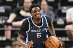 亚博- 南特发布备战花絮，赛前伤情更新，NBA季后赛任务艰巨，身体对抗强度拉满